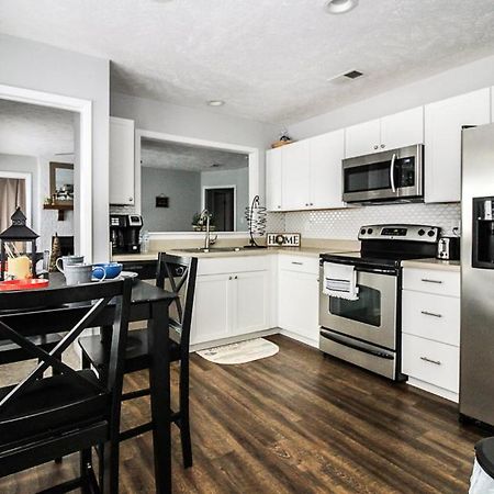 Cozy Cottage Feel, 5 Mins From Ft. Bragg Fayetteville Extérieur photo